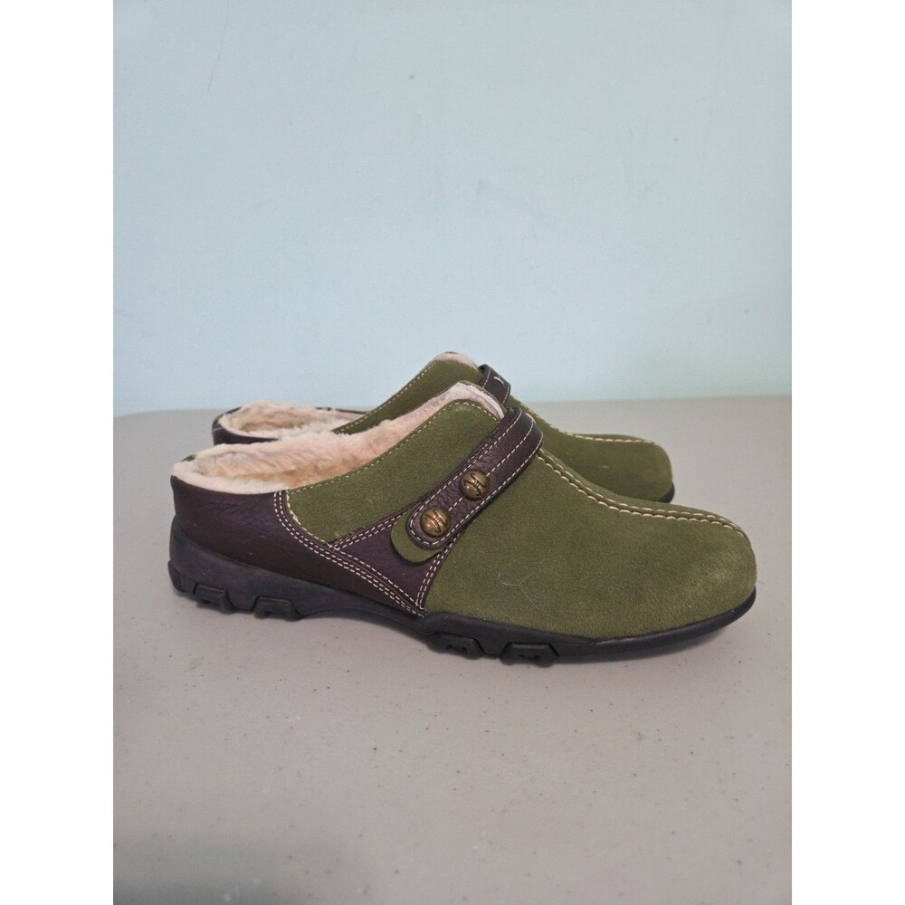 Cole Haan women’s size 6 1/2 Olive green mules slip on shoes